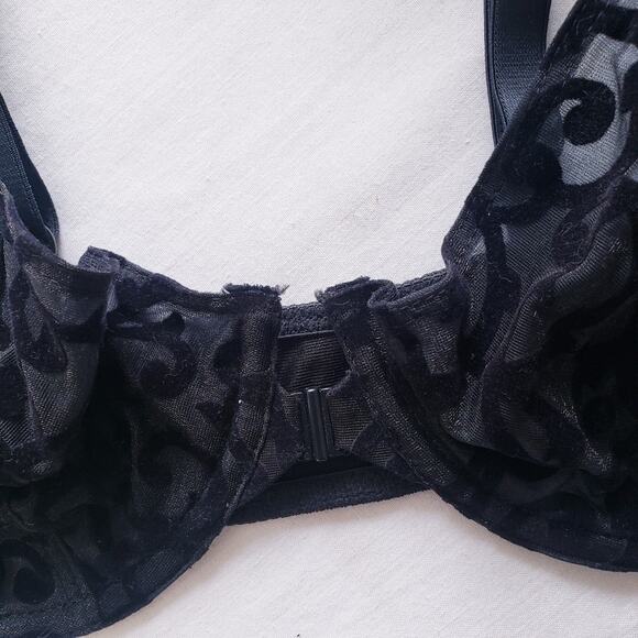 Rare Vintage 90s Victoria's Secret Gold Label Black Floral Velvet Bodysuit Set - Picture 7 of 16